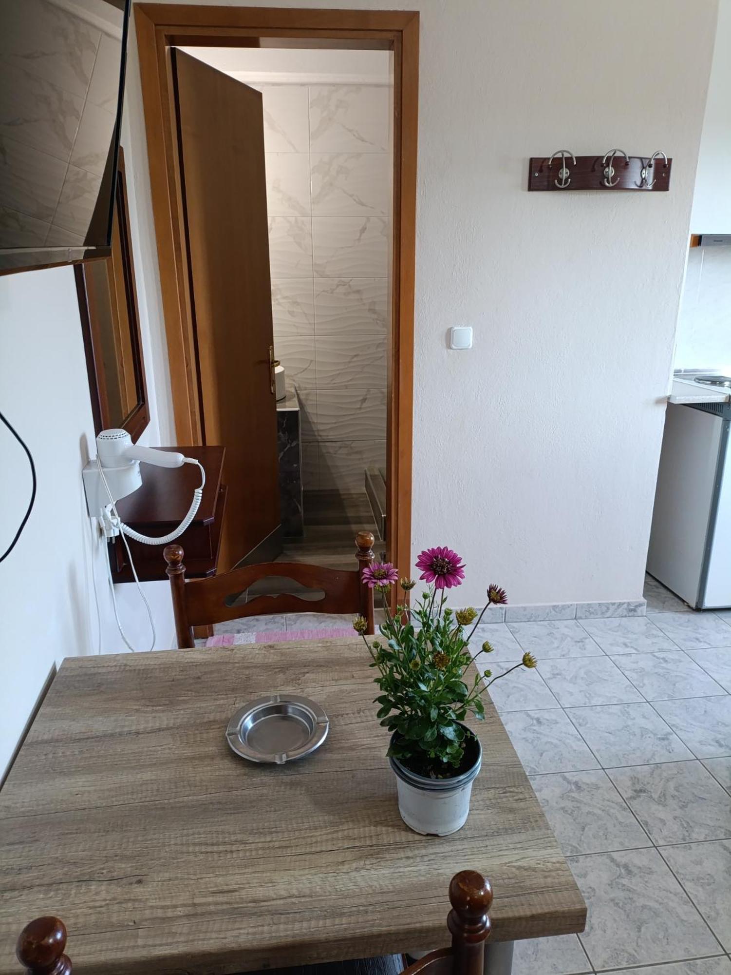 Verginia Studios Korinós Exteriör bild